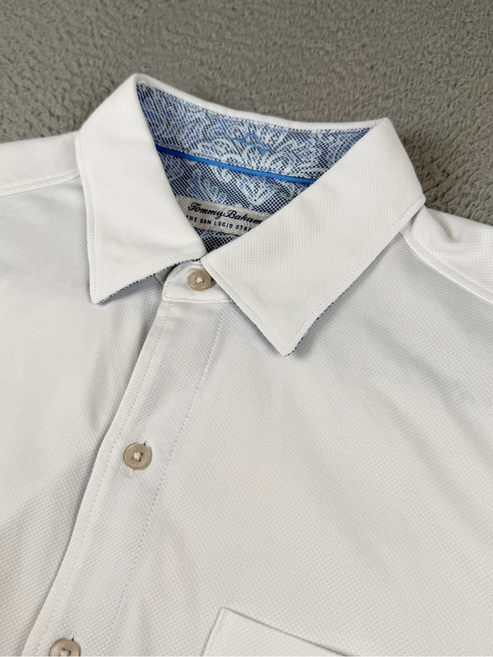 Tommy Bahama The San Lucio Stretch Shirt Mens Medium White Button Short Sleeve